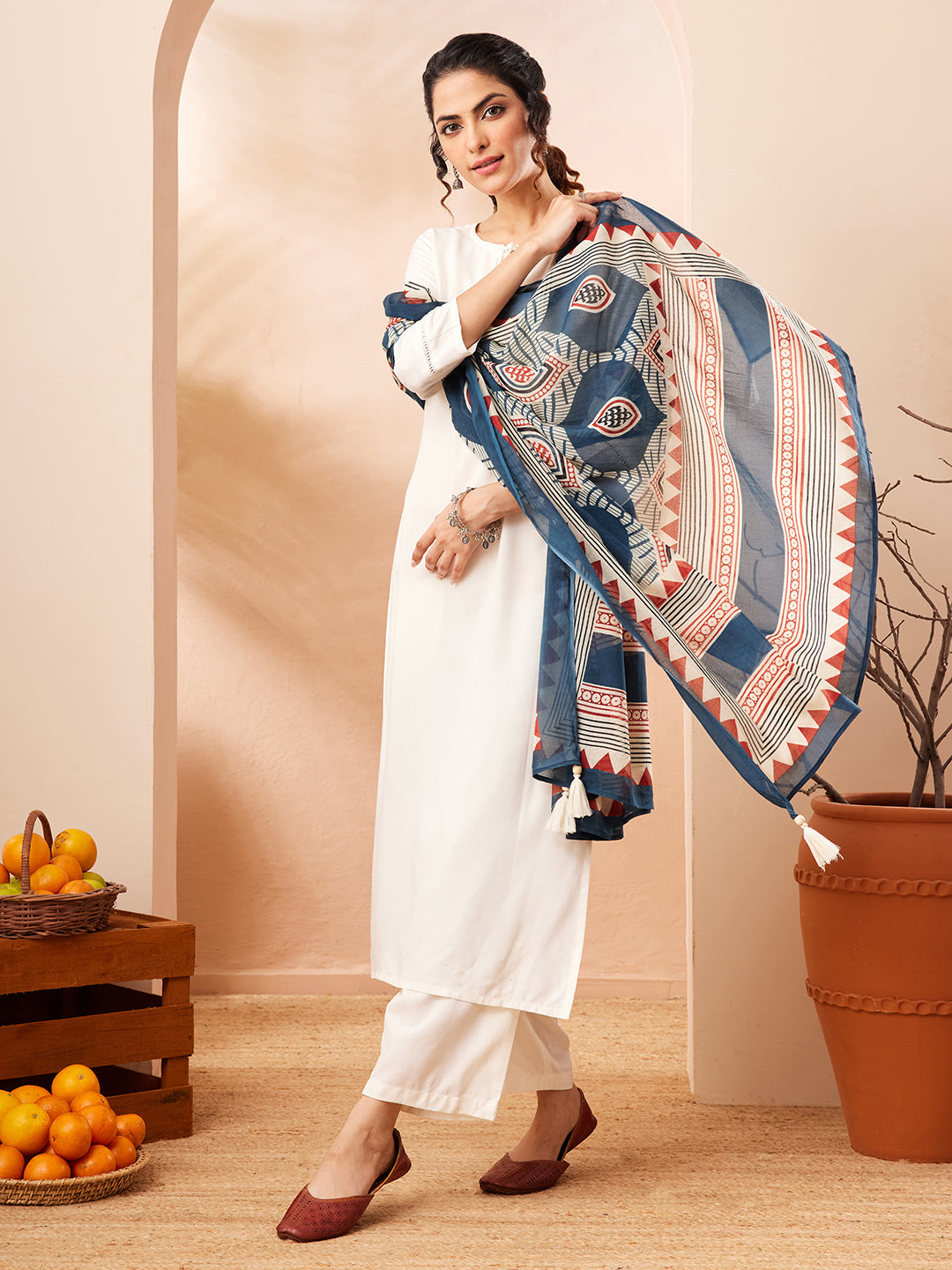 Janasya Women's Off White Rayon Solid Straight Kurta Set